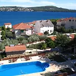 Julio Lägenhet Trogir