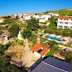 Julio * Trogir