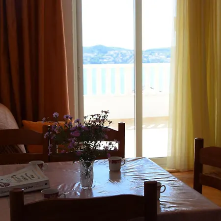 Julio * Trogir