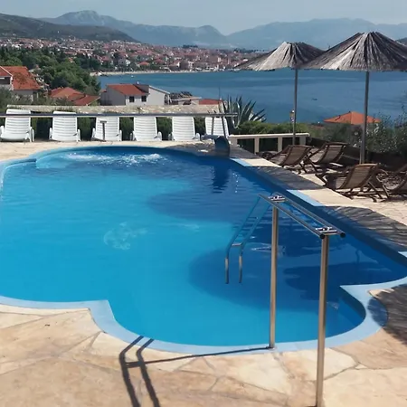 Julio Apartman